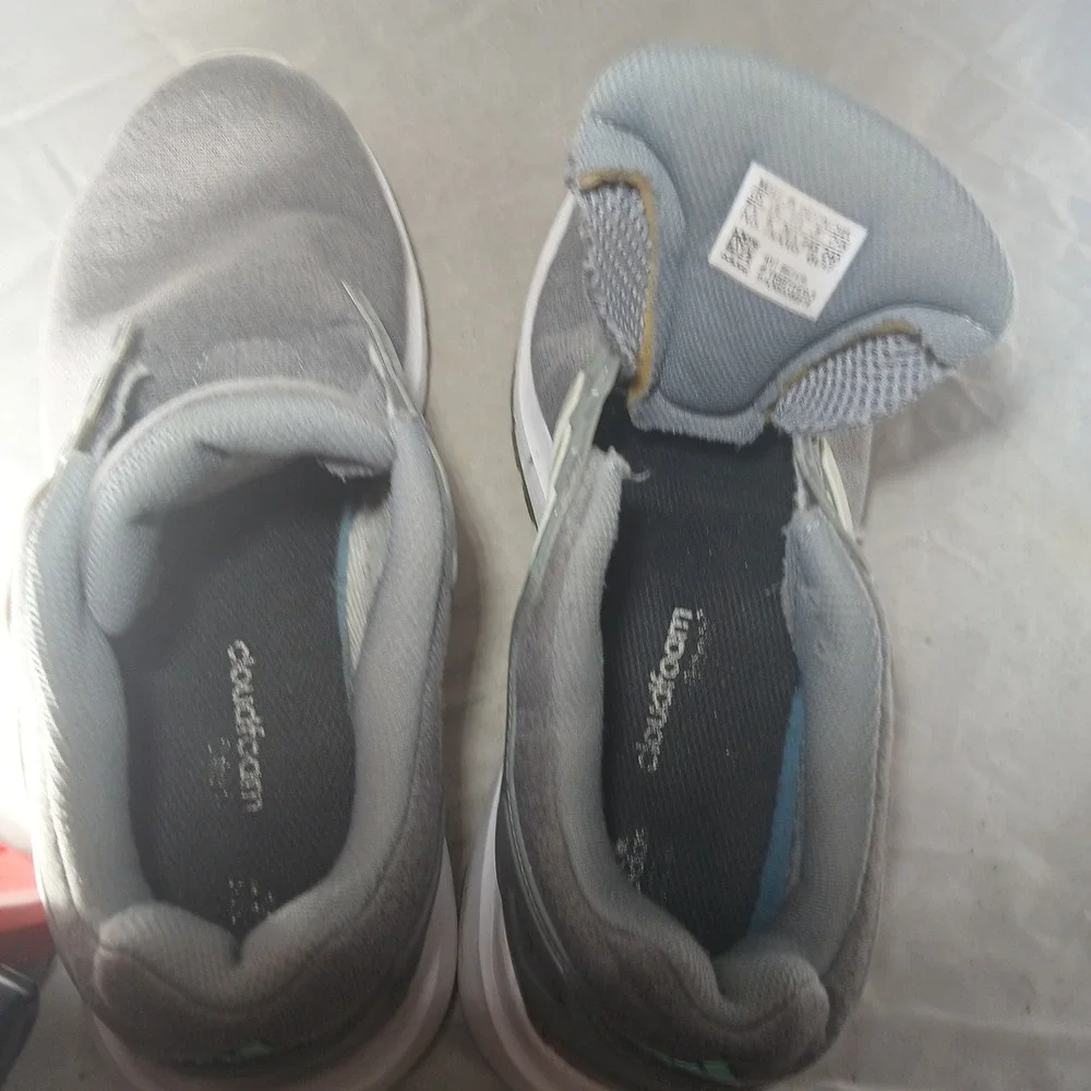 Adidas Energy‎ Falcon Womens 7.5 Grey White Teal Cloudfoam Running Shoes BB3170